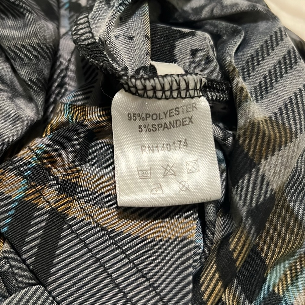 Patterned Handkerchief Dress - Picture 13 of 15